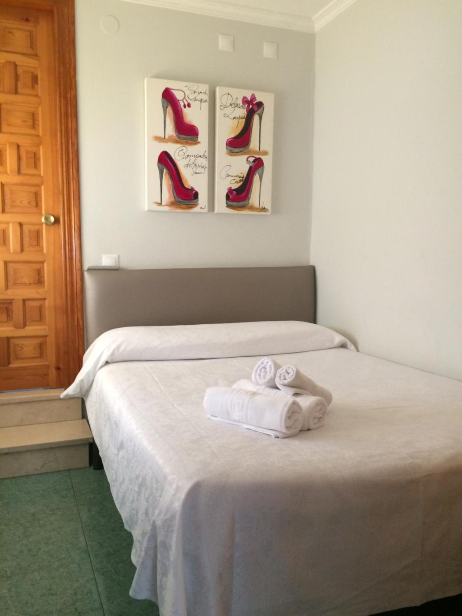 Hostal Acemar Marbella Esterno foto