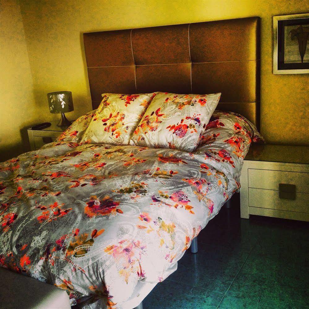 Hostal Acemar Marbella Esterno foto
